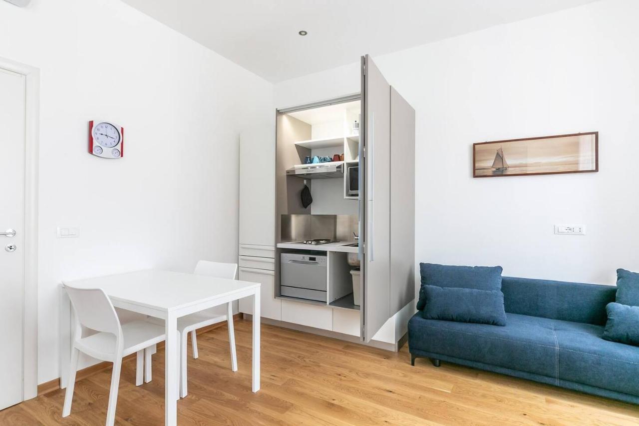 ~ Cozy Apartment ~ City Center Train Station Trieste Dış mekan fotoğraf
